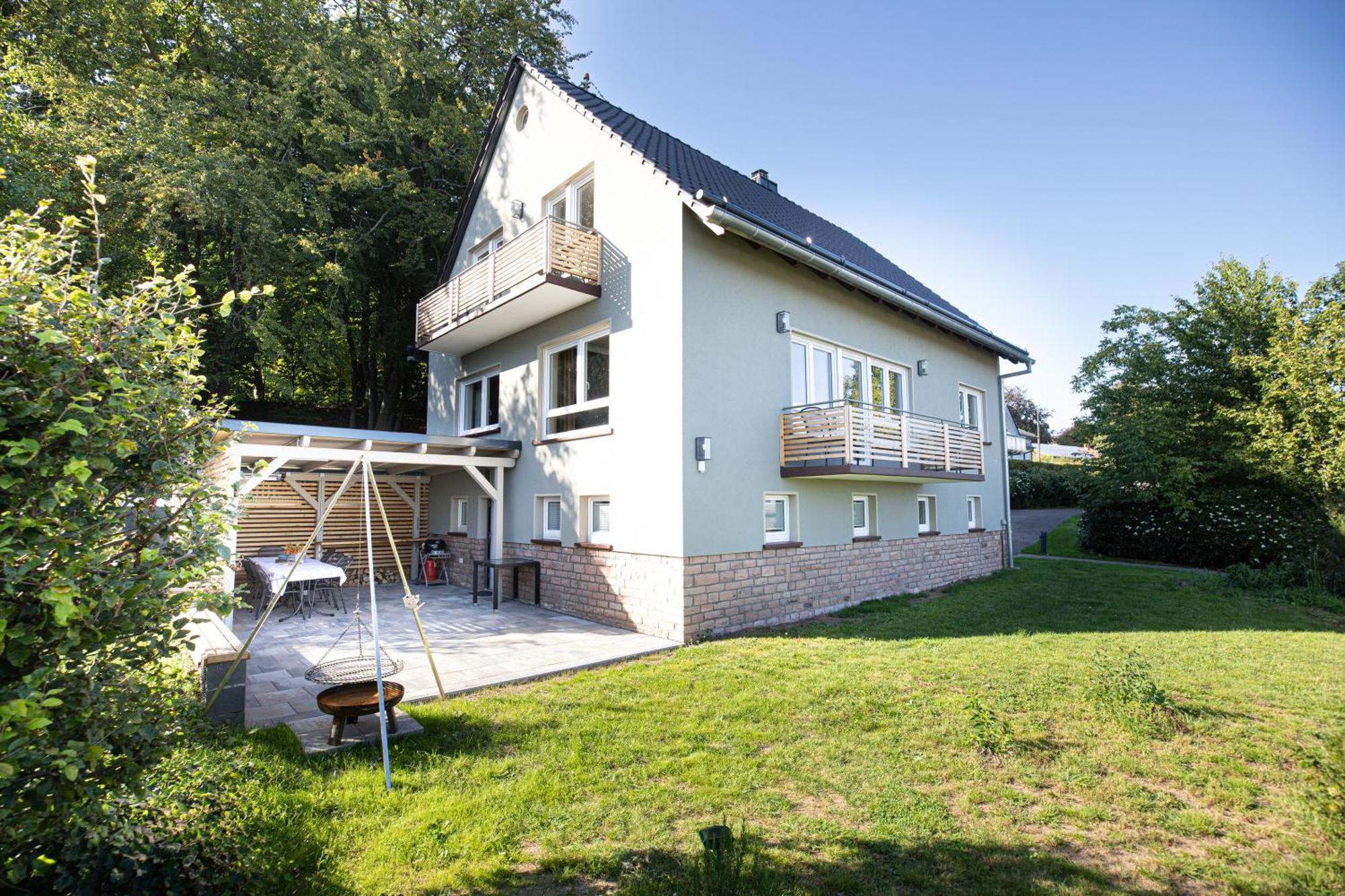 Haus Cervus Villa Hattgenstein Exteriör bild